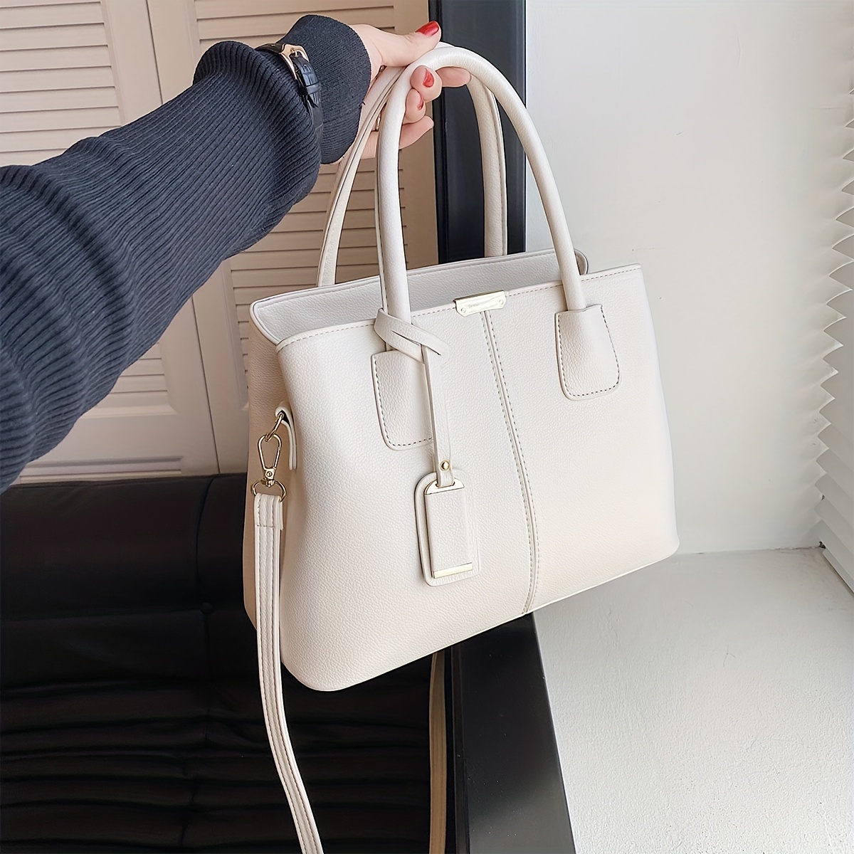 White Handbags, Bags