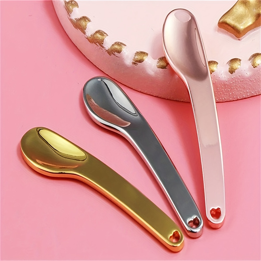 BTYMS 200 Pcs Disposable Makeup Spatula Mini Cosmetic Spatula Facial Mask  Spatulas Plastic Skincare Spatula for Mixing and Sampling Cream DIY Mask