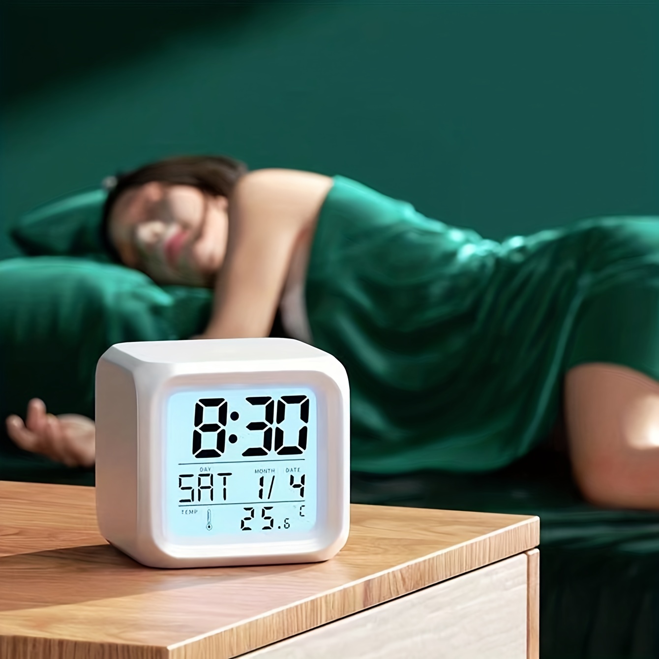  Reloj despertador con luz de amanecer, reloj despertador  inteligente de grabación para personas que duermen mucho tiempo, simulación  de amanecer y atardecer, repetición, 8 sonidos, 7 colores, alarma doble,  radio FM