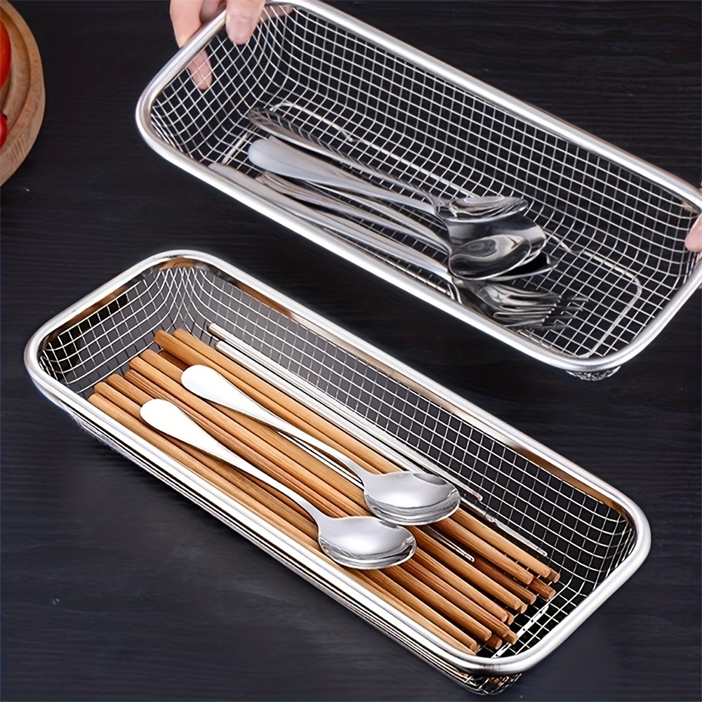 https://img.kwcdn.com/product/stainless-steel-chopsticks/d69d2f15w98k18-b6be90a0/Fancyalgo/VirtualModelMatting/cc5f3ca025bc3b875310c2189147a9ee.jpg