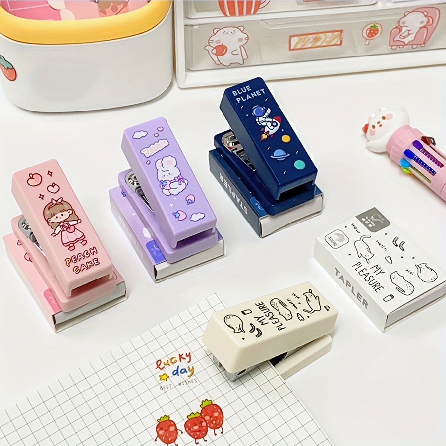 Resultado de imagen para utiles escolares kawaii  Kawaii school supplies,  Mini marker, Kawaii stationery