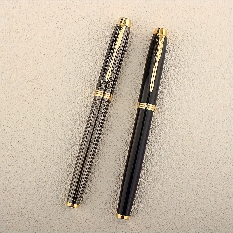  Parker IM Fountain Pen, Black Lacquer with Gold Trim, Fine Nib  with Blue Ink Refill, Gift Box, Calligraphy Pen, Pen for journaling, Great  Holiday Gift for Men and Women, Teacher