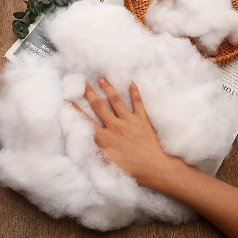 Polyester Fiberfill Stuffing, 31.75oz/900g Premium Fiber Filling Stuffing, Stuffed  Animal Stuffing, Pillow Fluff Stuffing, filling for Pillow, Stuffed Animals,  Dolls, Cushion, Pet Net and Other Crafts 900g/31.7oz