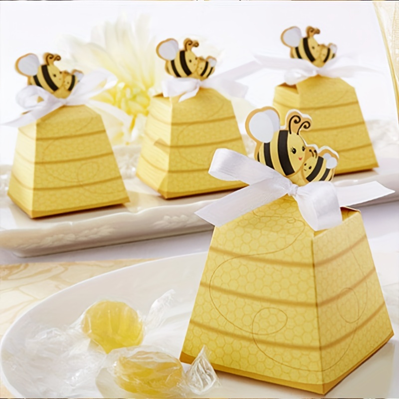 Bee Party Supplies, Cupcake Stand 3 Tier Bee Party Cake Birthday Party  Decorations Bee Theme Party Supplies, Creative Small Gift, Holiday  Accessory, Birthday Party Supplies, Birthday Gift, Wedding Decor, Party  Decorations Supplies 