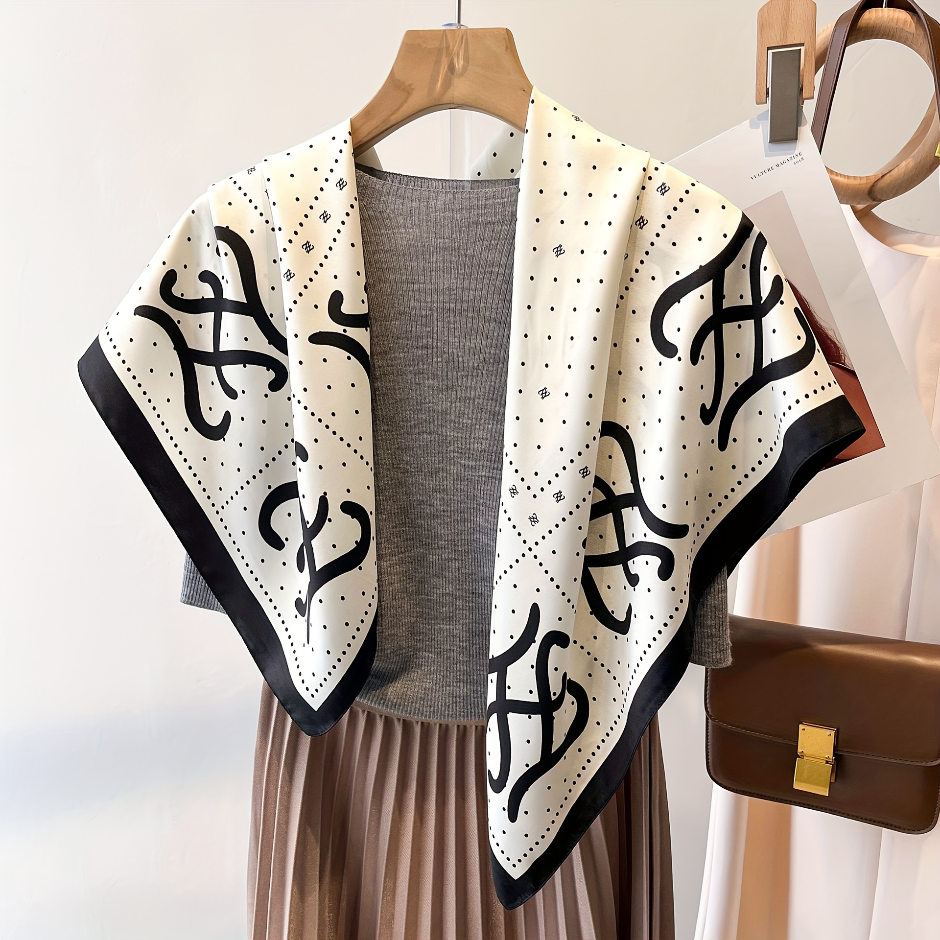 Louis Vuitton Monogram Split Cashmere Scarf (Scarves,Cashmere Scarves)