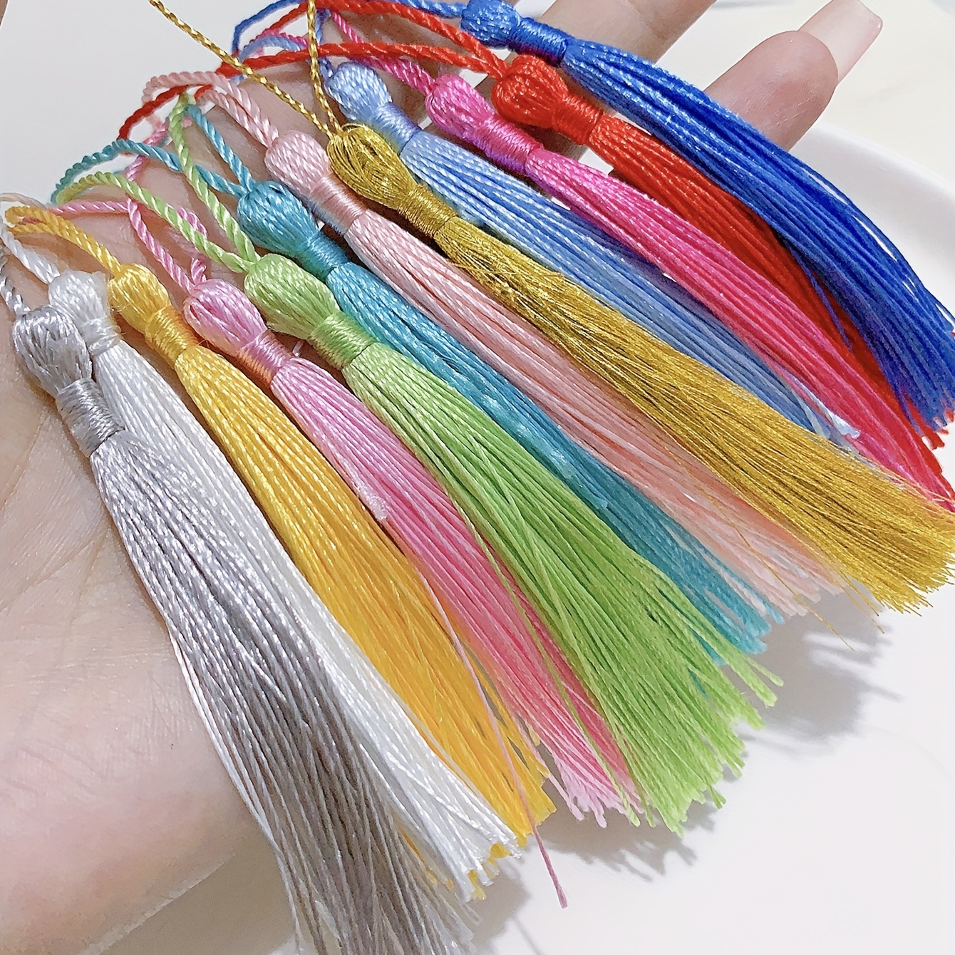 Cridoz cridoz Tassels, 120Pcs Bookmark Tassels Silky Handmade Soft Craft  Mini Tassels with Loops for Bookmarks, Crafts and Jewelry