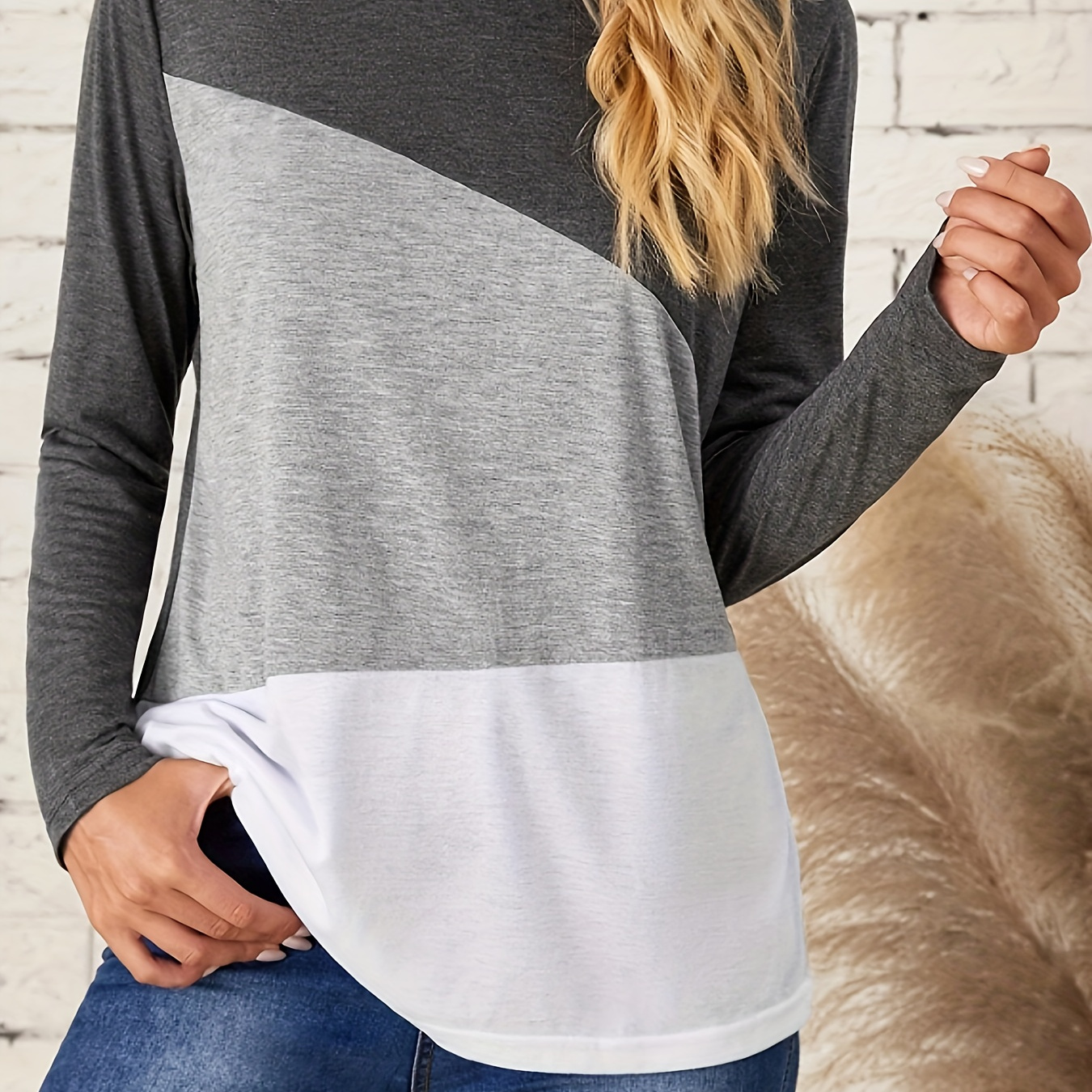 

Women's Long Sleeve Loose Tee, Round Neck, Comfortable Top For Wear