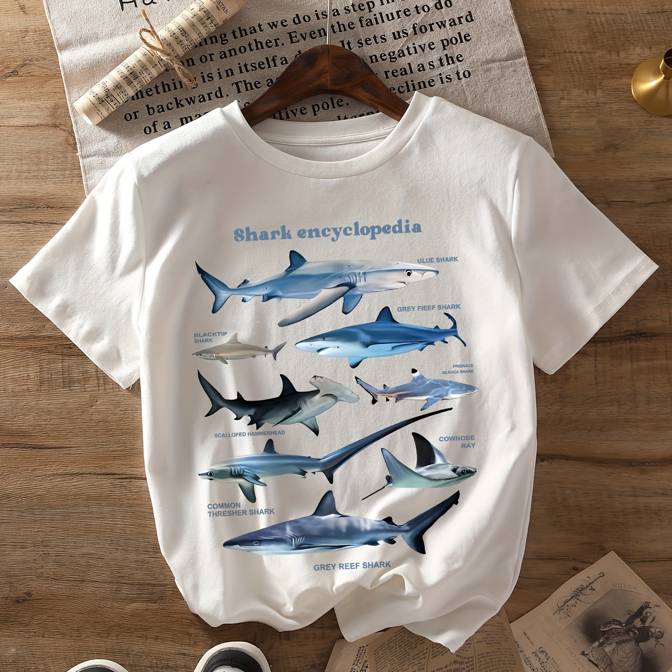 

Shark Print T-shirt, Short Sleeve Crew Neck Casual Top For Summer & Spring, Women's Clothing
