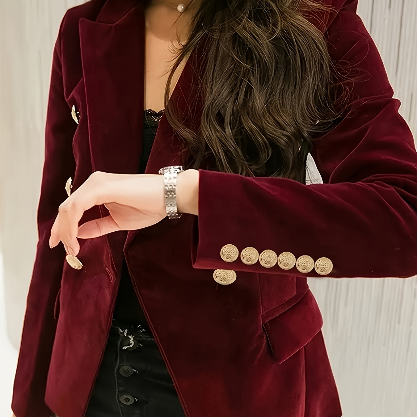 

Women's Slimming Elegant Velvet Jacket Bk120101