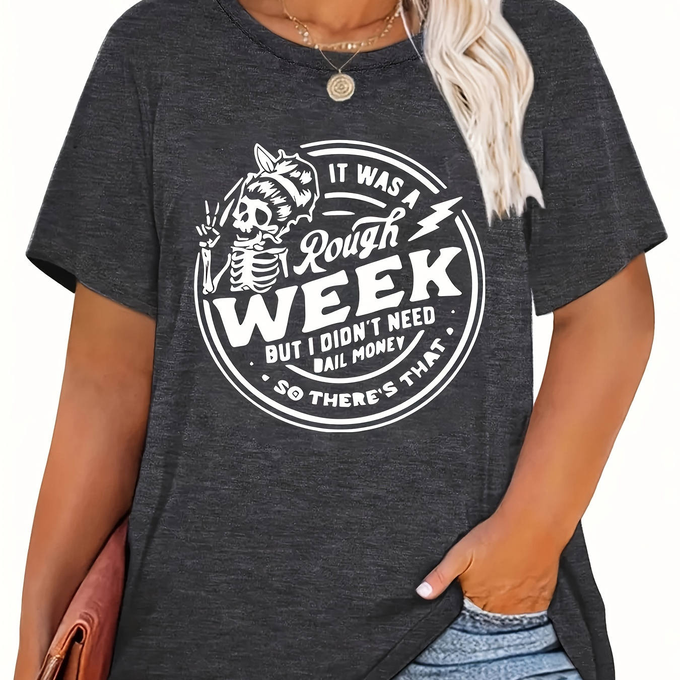 

Plus Size Skull Print T-shirt, Halloween Crew Neck Short Sleeve T-shirt, Women's Plus Size clothing