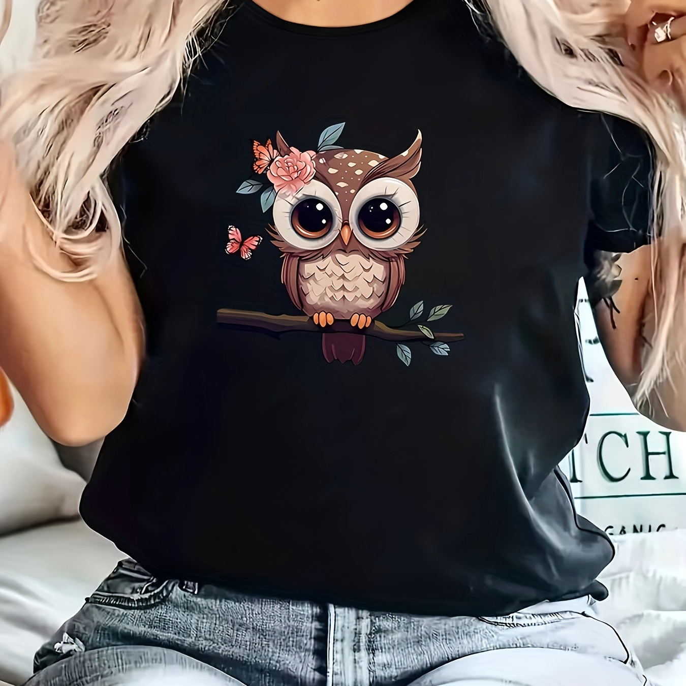 

Cute Owl Print Round Neck Sports T-shirt, Short Sleeve Running Casual Tops, Women's Activewear