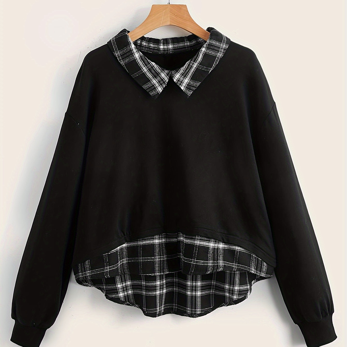 

Elegant Collar & Hem Sweatshirt - Polyester , Stretchy, Machine Washable - Chic