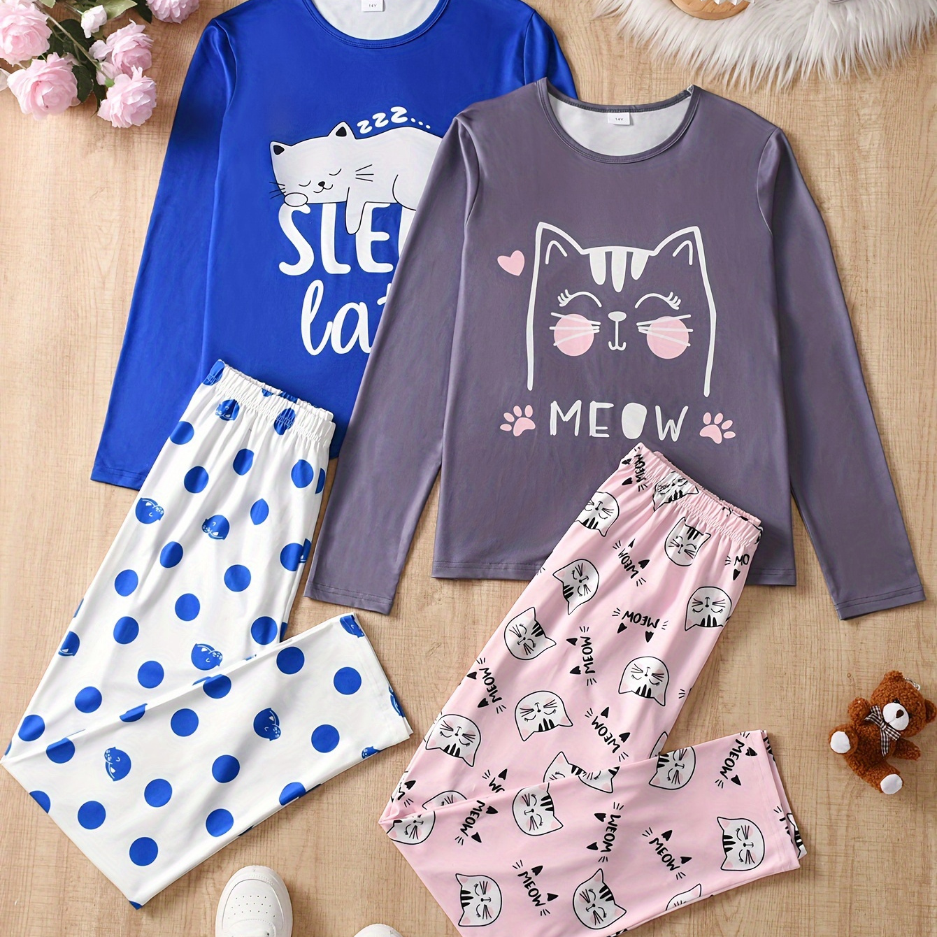 

Autumn And Winter Girls And Teenagers Pajamas Four-piece Set Fashion Cartoon Kitten Print Long Sleeve Long Pants Home Two-piece Set Casual Clothes Set