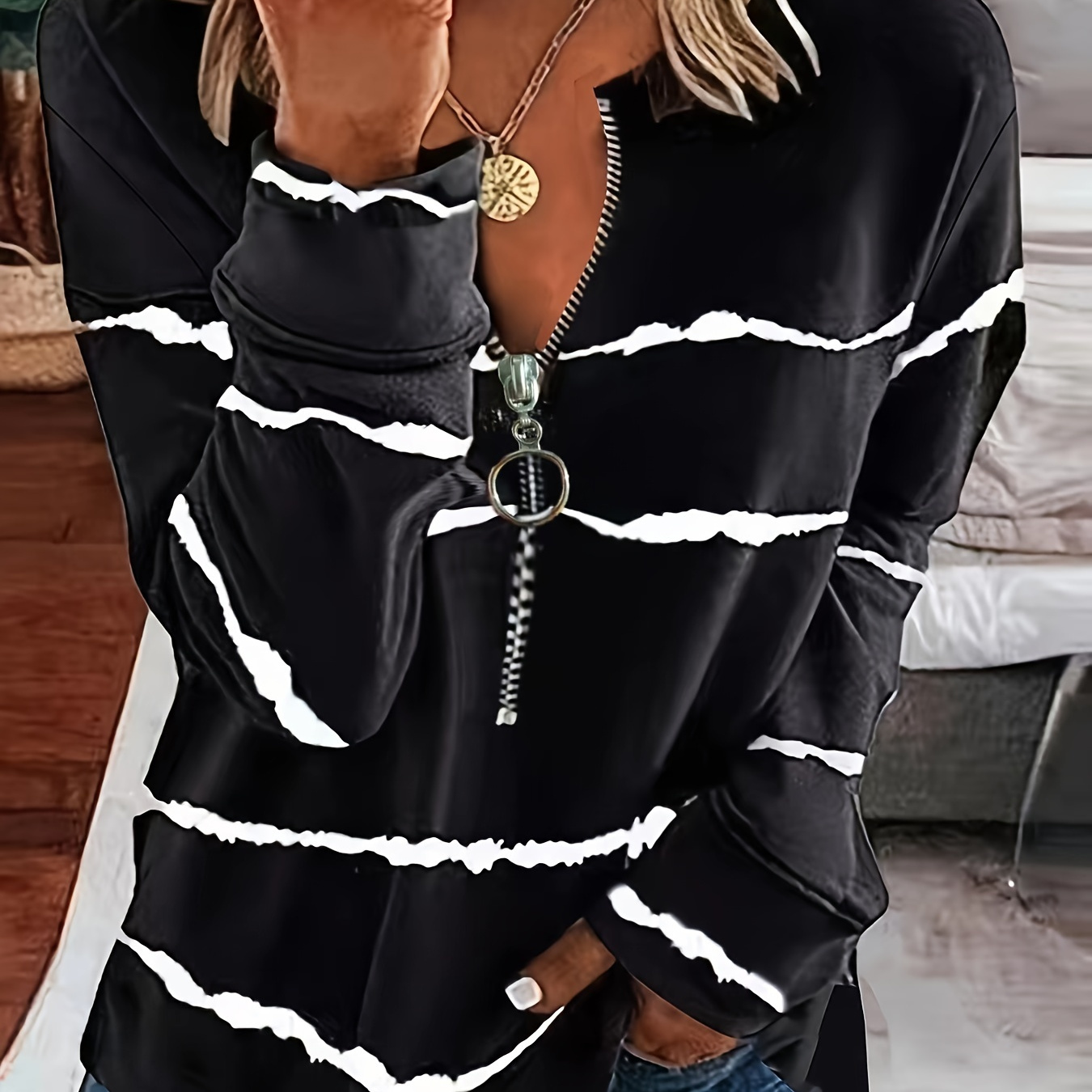 

Plus Size Sweatshirt, Long Sleeve Sweatshirt For Fall & , Women's Plus Size Clothing