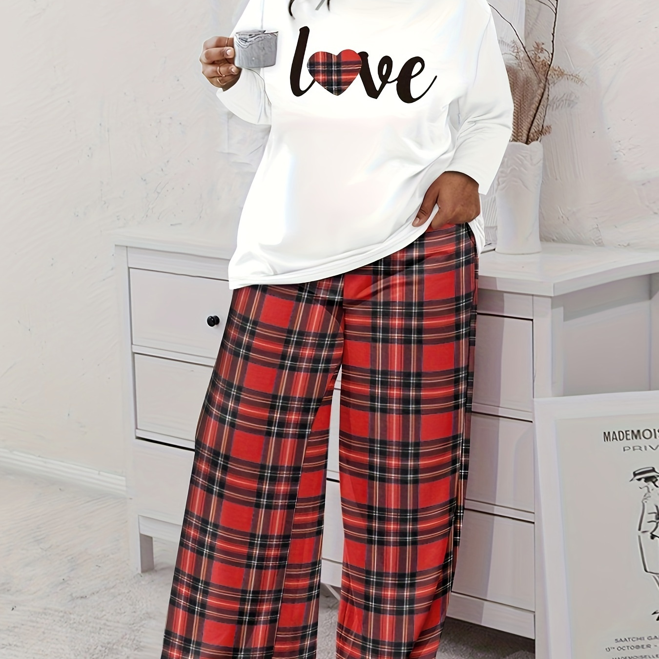 

Plus Size Casual Pajama Set, Women's Heart & Letter Print Long Sleeve Top & Pants Lounge 2 Piece Set For Fall & Winter