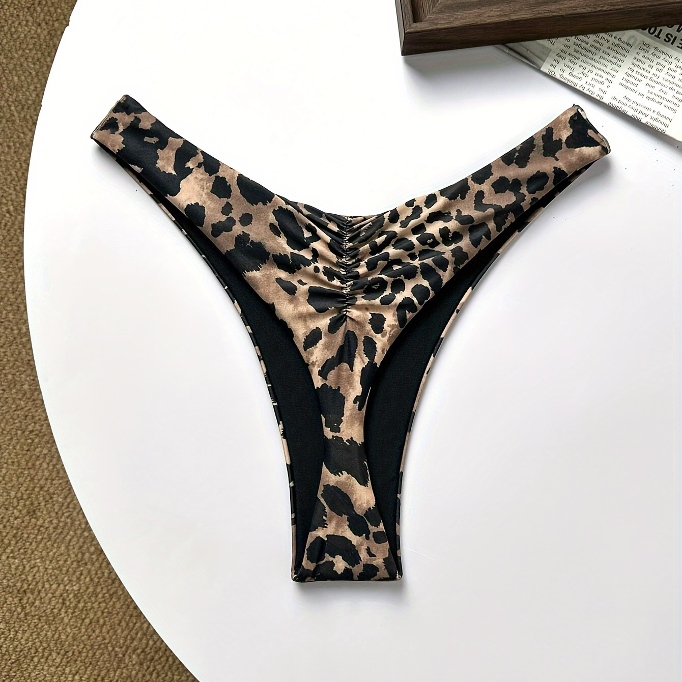 

1pc .vi Women's Leopard Print High-waisted Bikini Bottoms, Sexy Polyester Swimwear, Knitted Fabric, Stretchy Fit, No Belt, Swimming