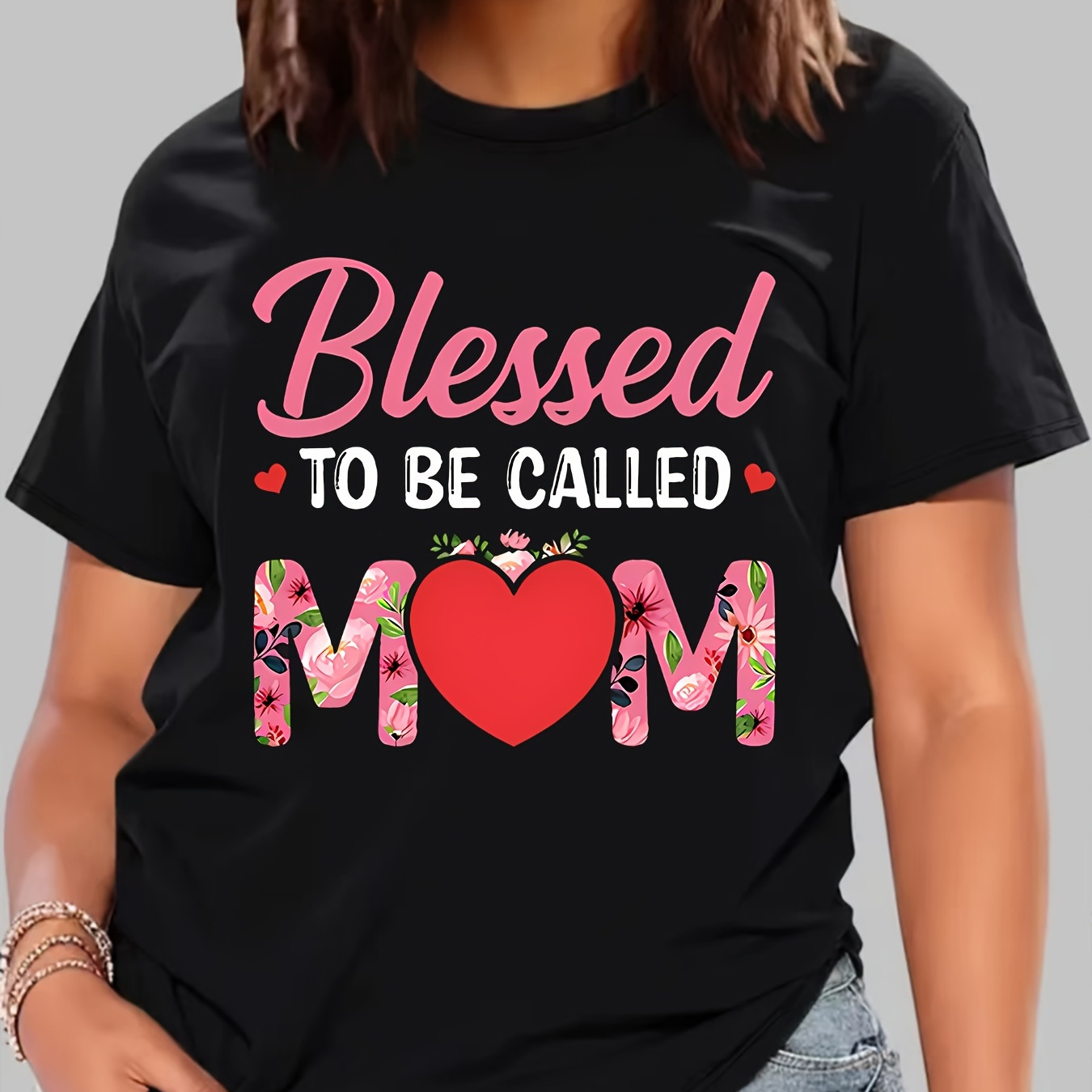 

Women's Mother's Day Sports T-shirt Top, Plus Size Heart & 'mom' Letter & Slogan Print Stretchy Round Neck Breathable Short Sleeve Fitness Tee Top