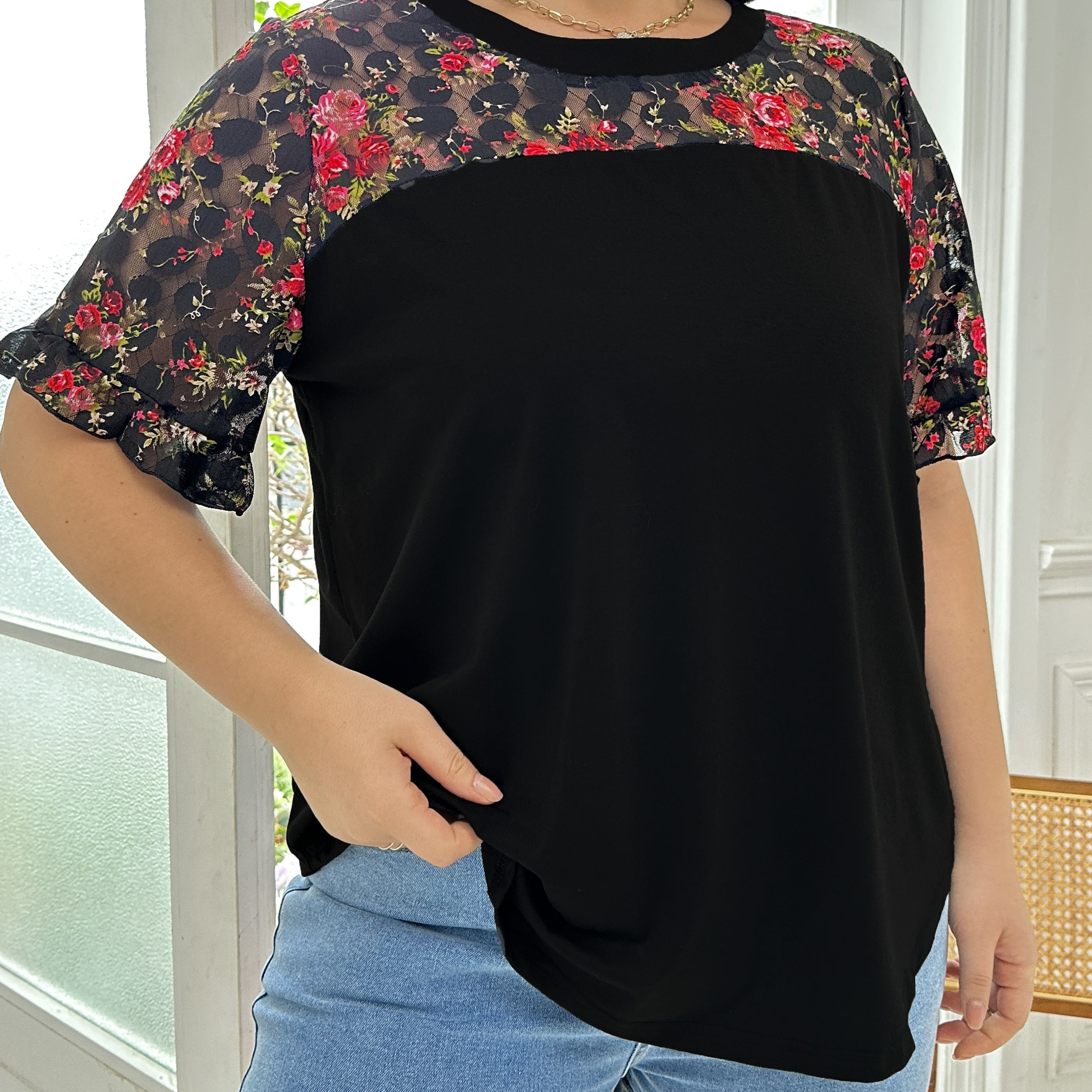 

Plus Size Elegant Top, Women's Plus Floral Print Semi Sheer Short Sleeve Round Neck Tee