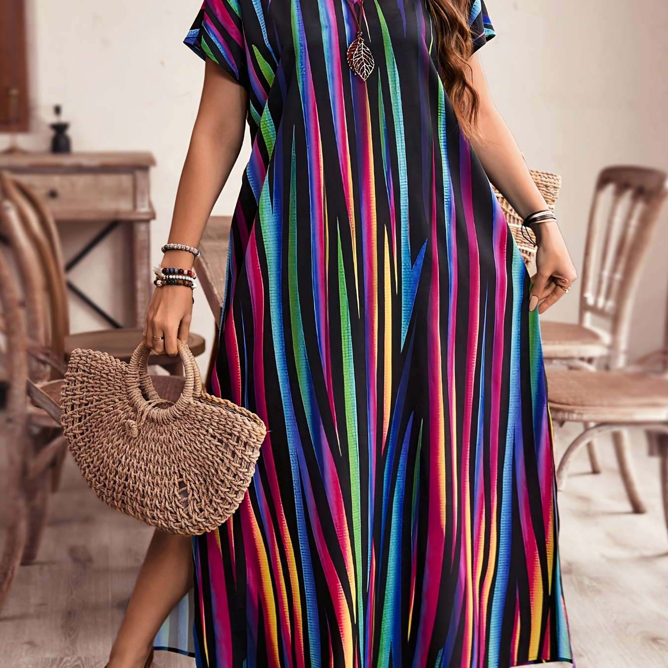 

Plus Size Colorblock Stripe Print Slit Dress, Casual V Neck Short Sleeve Dress, Women's Plus Size Clothing