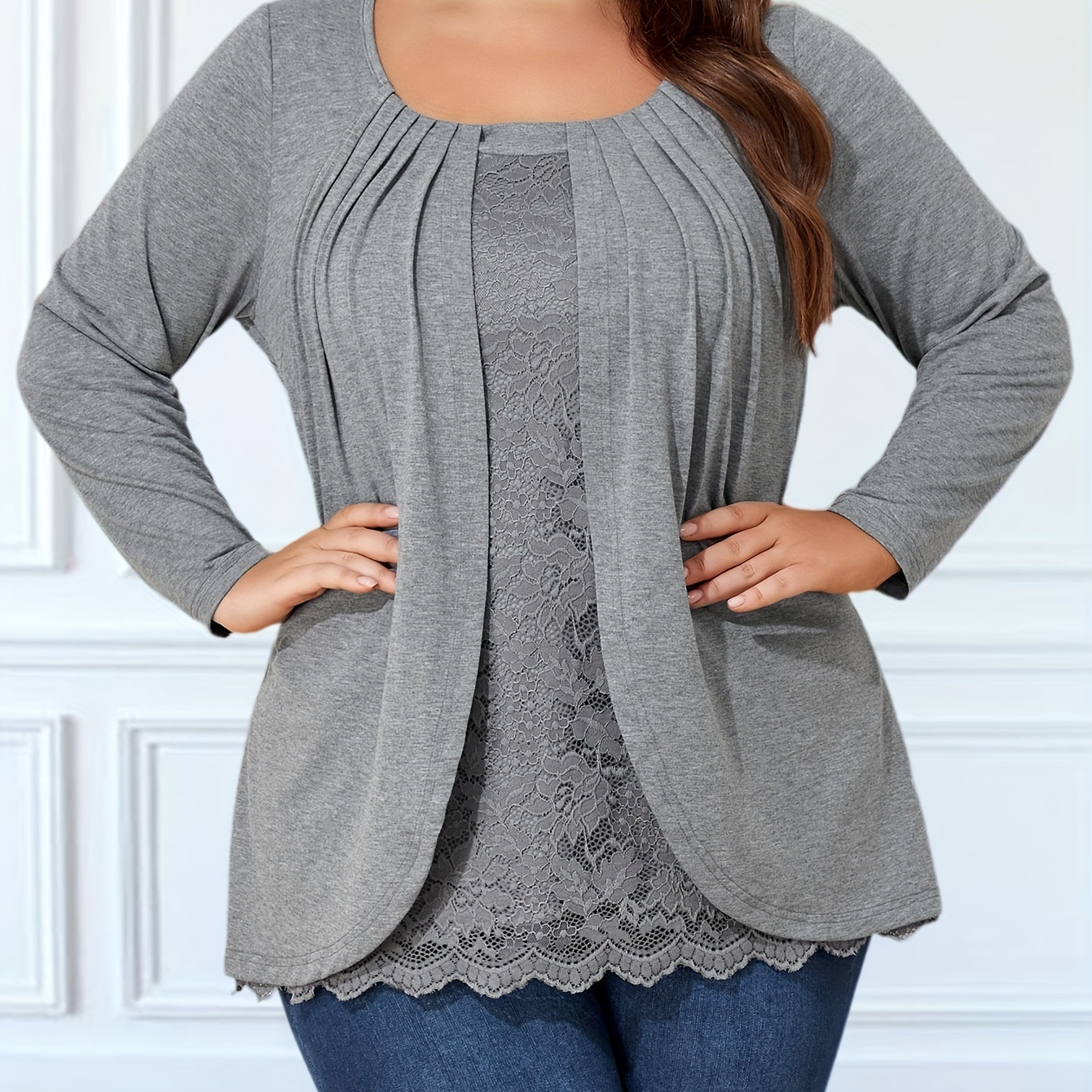 

Top Grande Taille pour Femmes en à Manches Longues avec Dentelle et Détail - Col Rond Décontracté, Mélange de Polyester Extensible, pour /Été