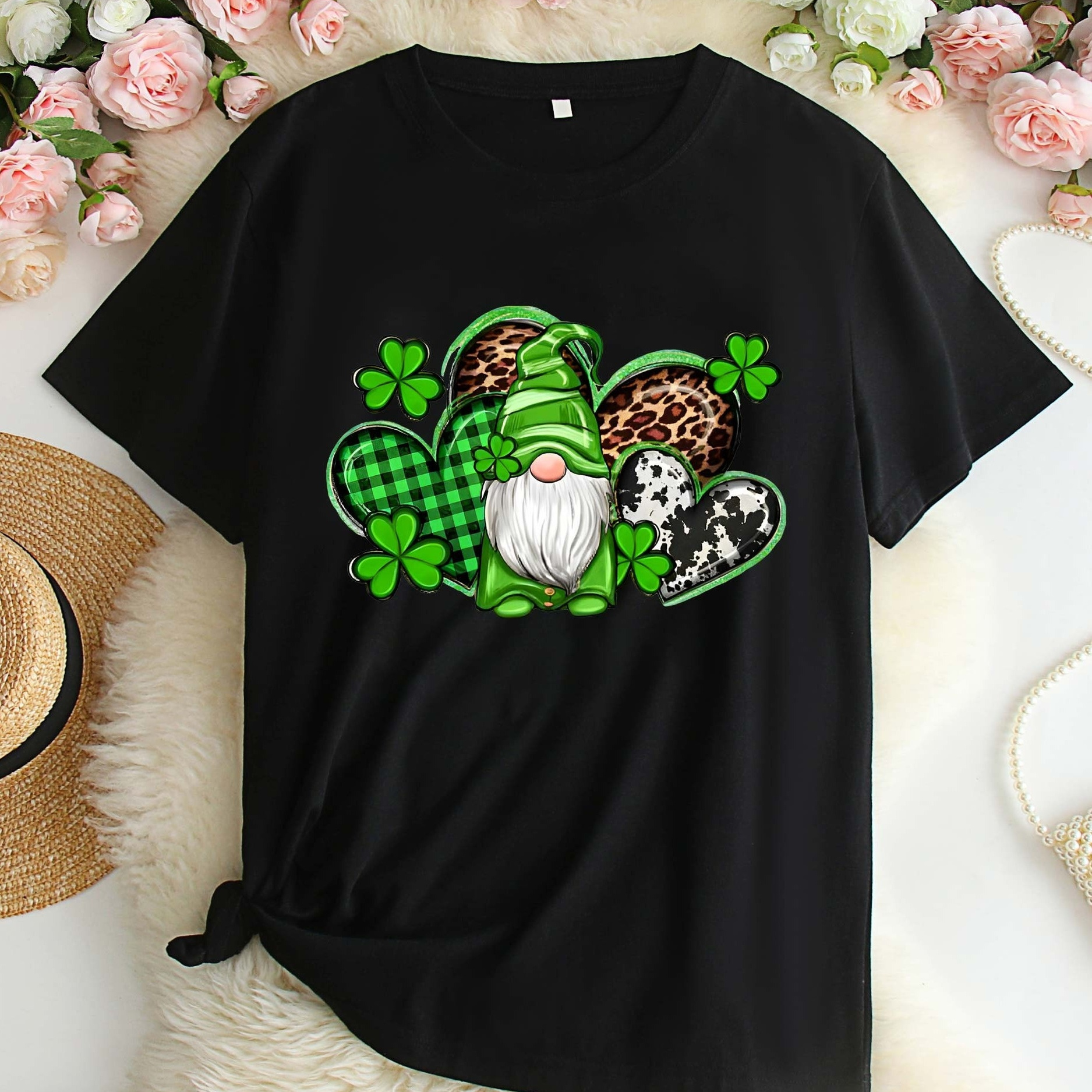 

Plus Size Clover & Gnome Print T-shirt, Short Sleeve Crew Neck Casual Top For Summer & Spring, Women's Plus Size Clothing