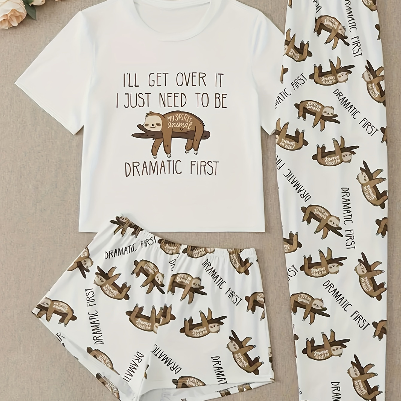 

Ensemble Pyjama 3pcs , T-shirt Décontracté à Col Rond et Manches Courtes, Shorts et Pantalons , Vêtements Décontractés à Motif Cartoon, Confortable pour Toutes les