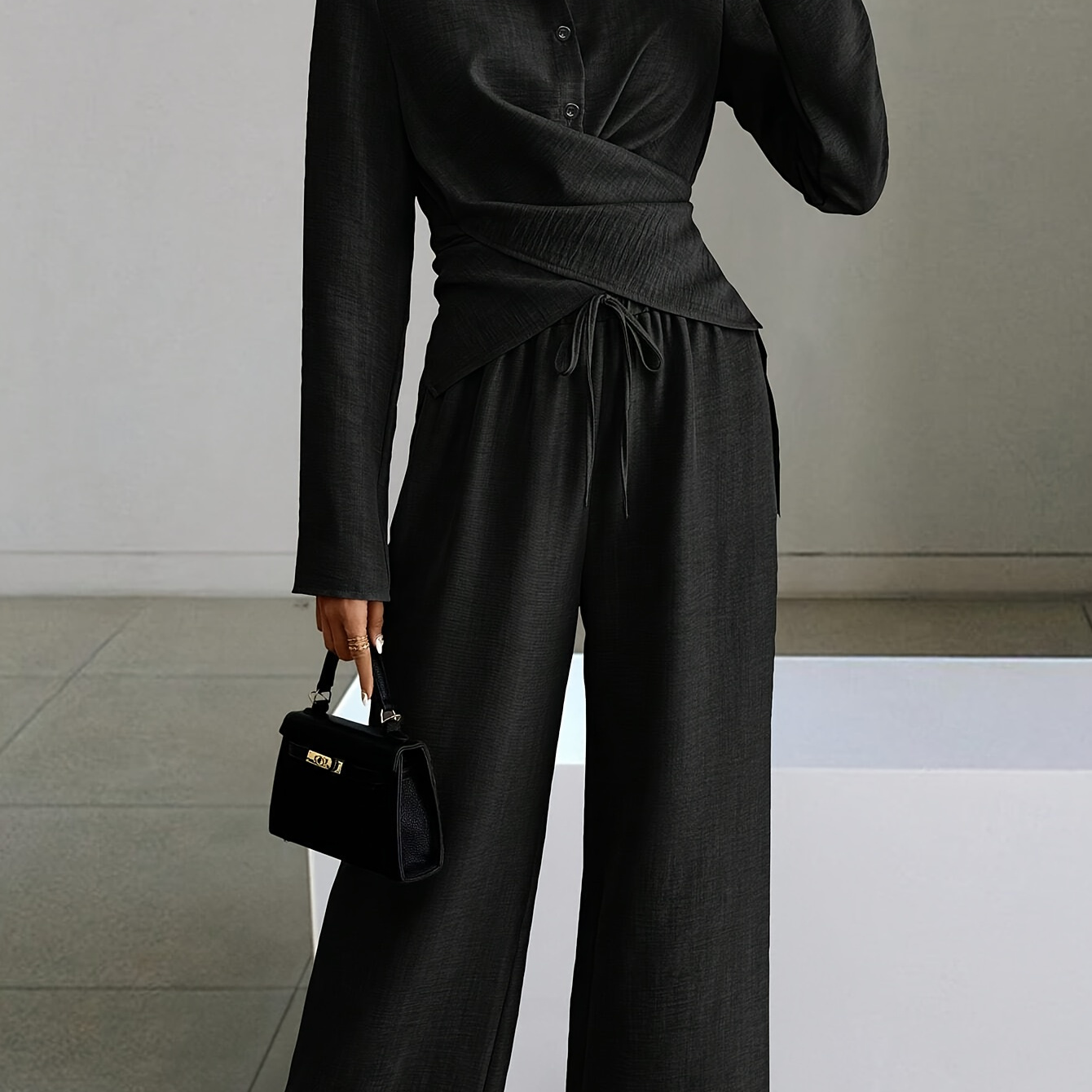 

Elegant Women'-piece Outfit: Solid Color Long Sleeve Button-up Shirt & Wide-leg Pants Set - Machine Washable, Polyester