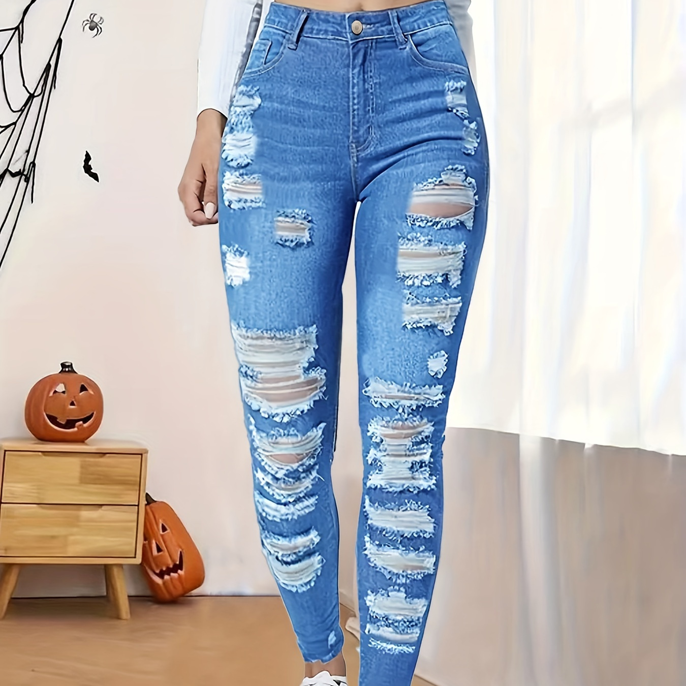 

Women's Trendy Ripped Skinny Jeans