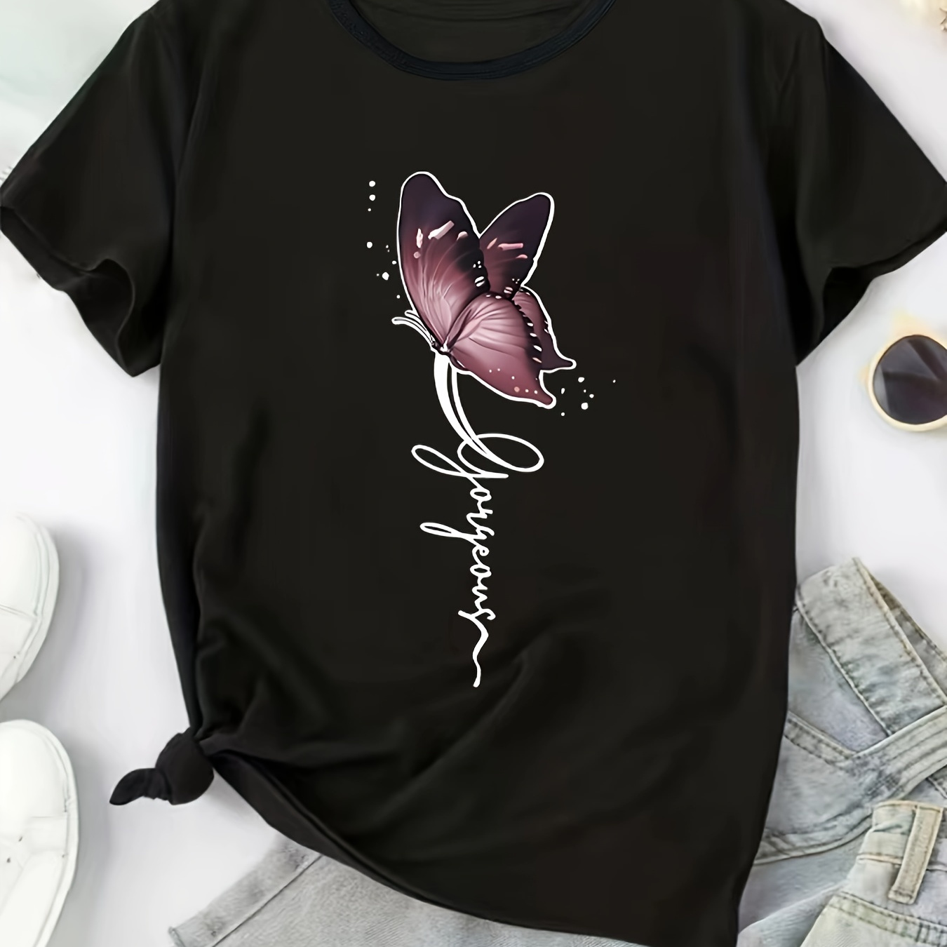 

Plus Size Butterfly Print T-shirt, Casual Short Sleeve Crew Neck Top For Spring & Summer, Women's Plus Size Clothing