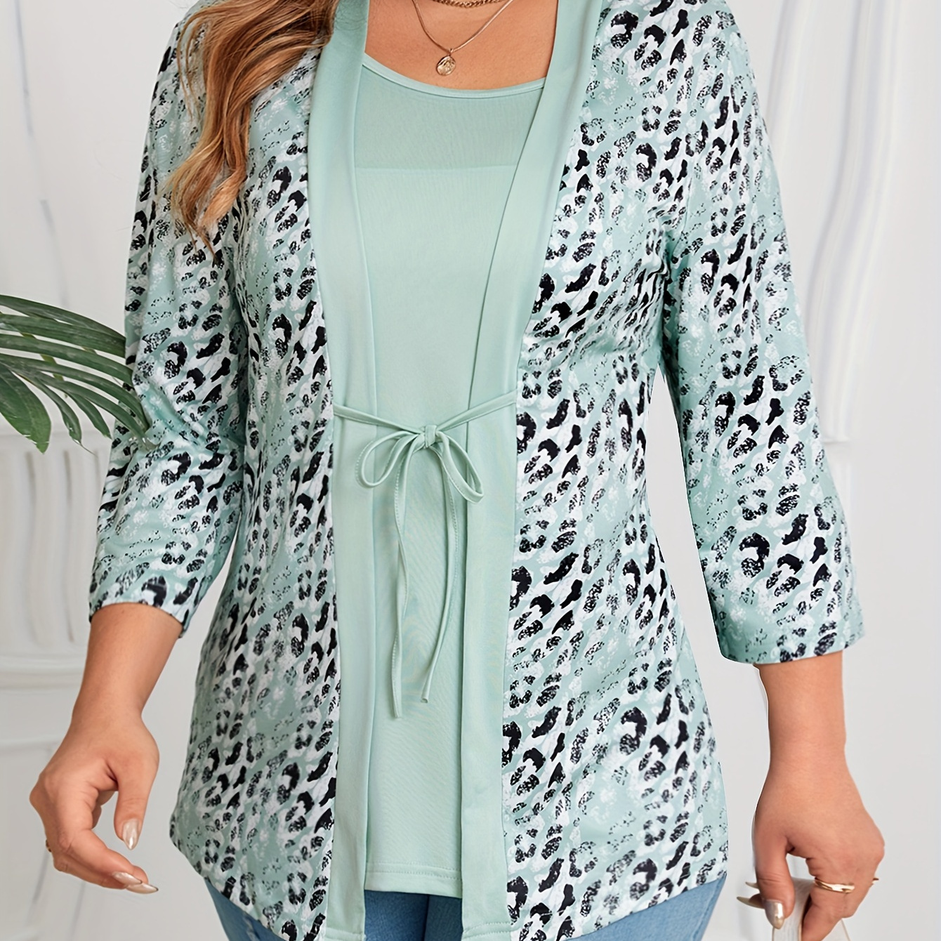 

Plus Size Casual Top, Women's Plus Colorblock Leopard Print Half Sleeve Round Neck Tie In