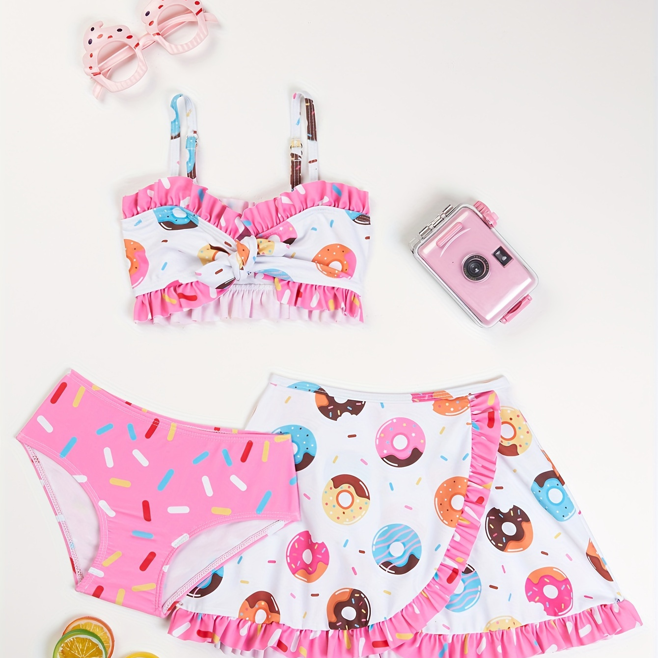

Girls 3pcs Bikini Swimsuit Ruffle Edge Top Allover Sweet Donuts Print & Ruffle Hem Beach Skirts & Bottoms Trendy Summer Swimwear