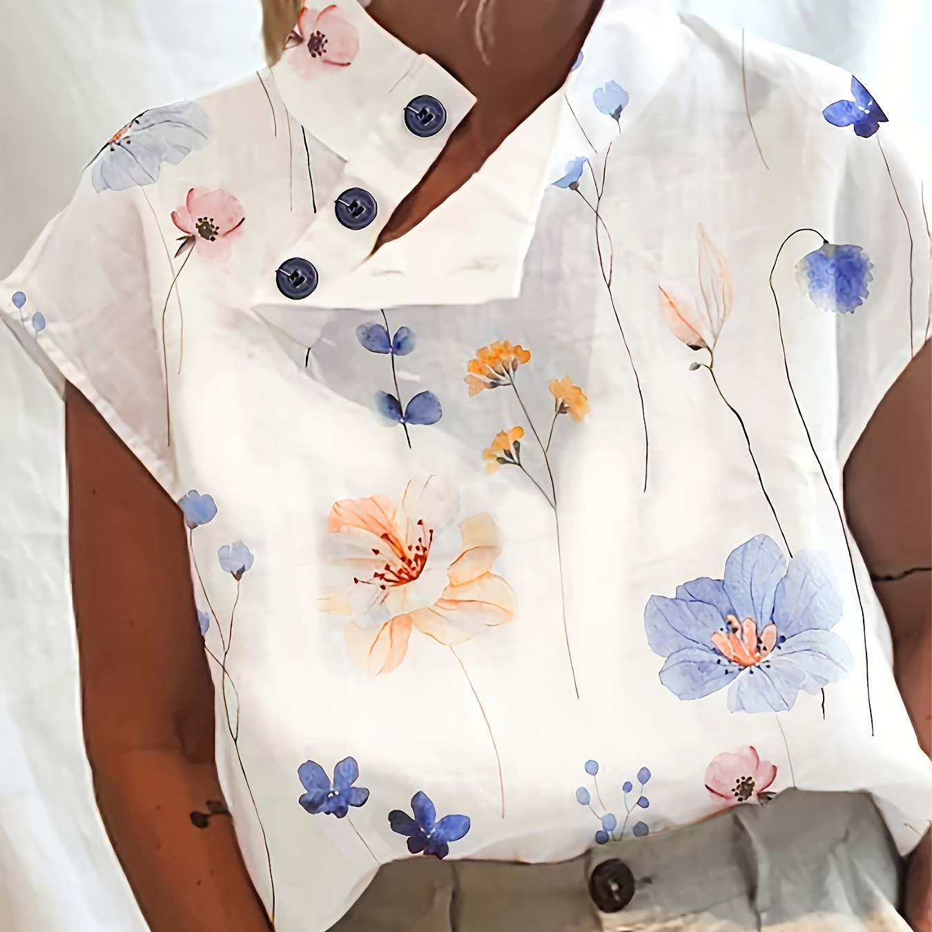 

Plus Size Floral Print Blouse, Casual Cap Sleeve Buttons Blouse For Spring, Women's Plus Size clothing