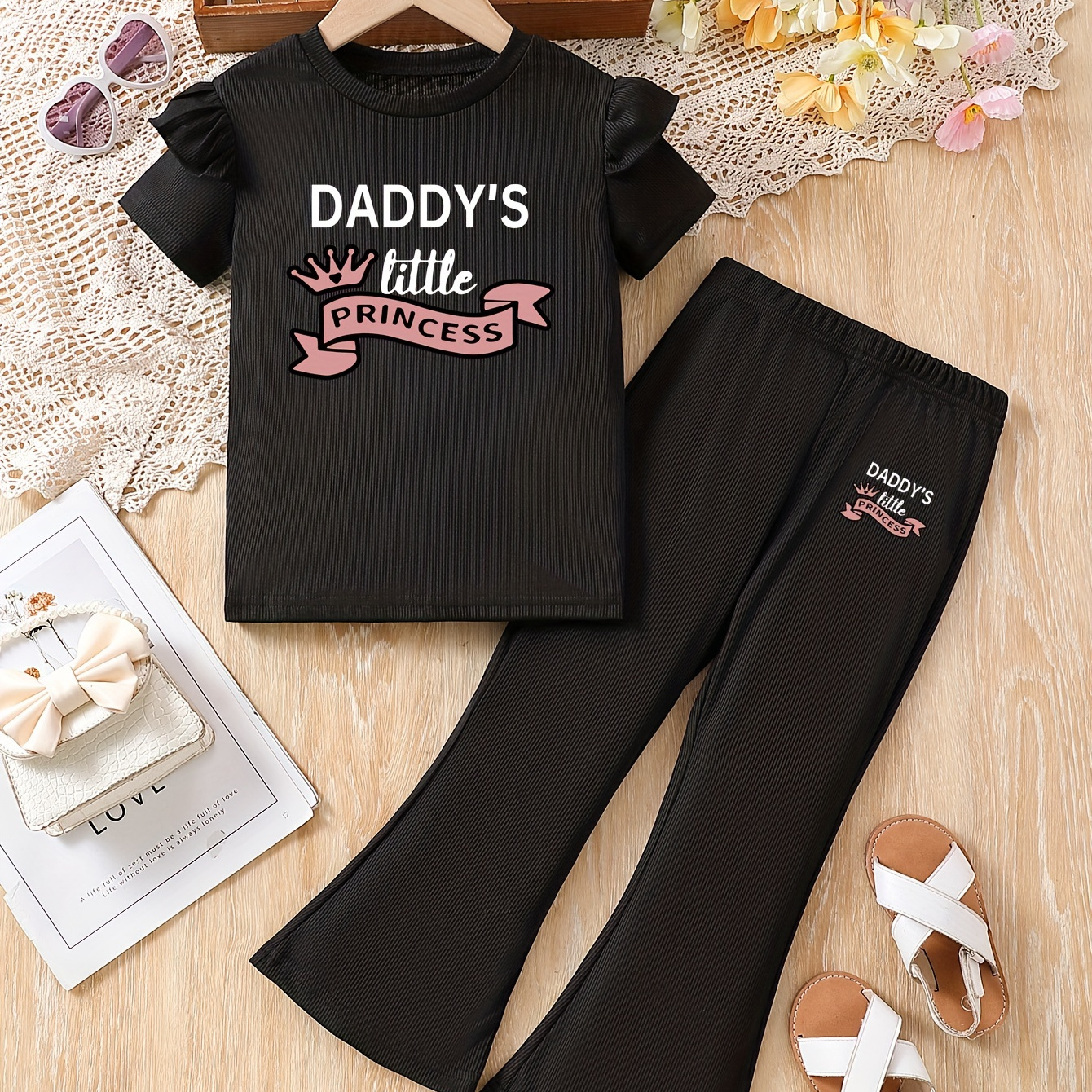 

Girls 2pcs Daddy's Little Princess Print Ruffle Short Sleeve T-shirt & Flare Pants Set For A Fashionable Look!
