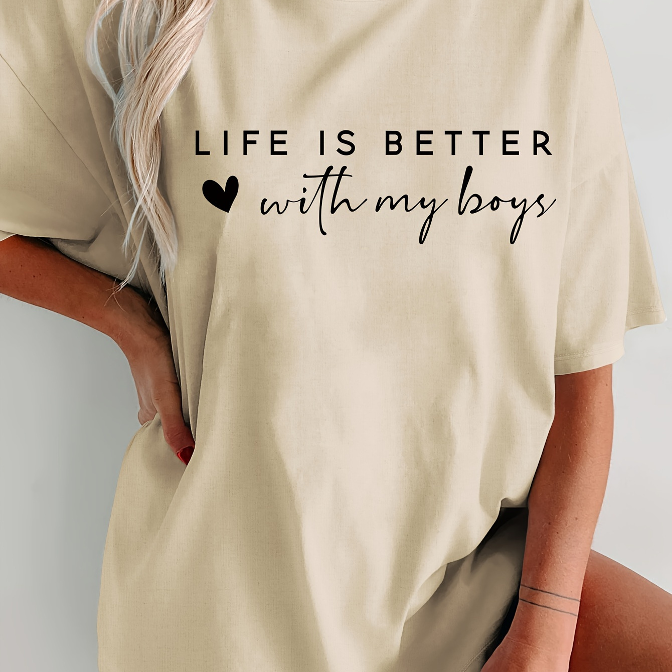 

Heart & Letter Print Crew Neck T-shirt, Casual Short Sleeve T-shirt For Spring & Summer, Women's Clothing