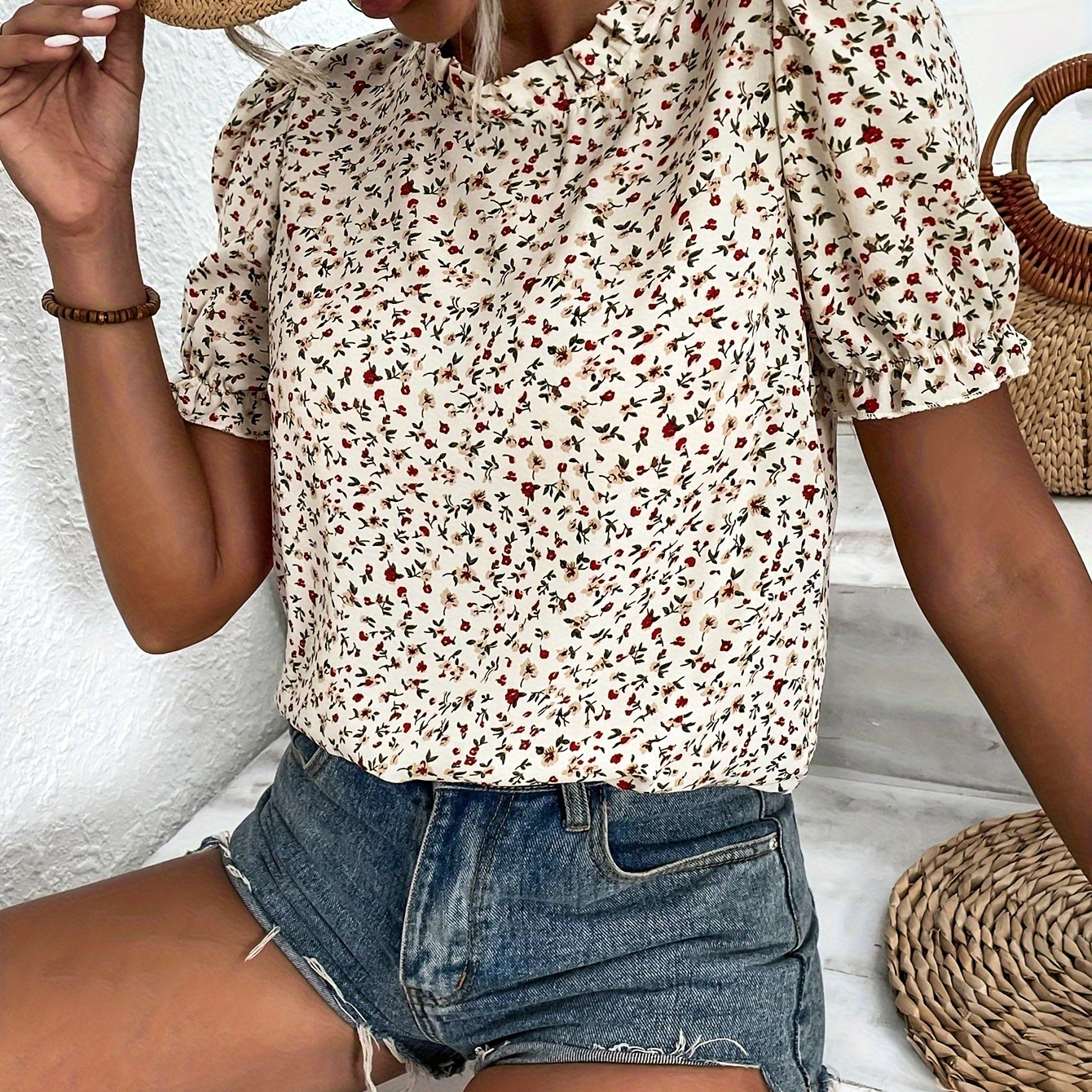

Floral Print Crew Neck Blouse, Casual Ruffle Trim Short Sleeve Blouse For Spring & Summer, Women's Clothing