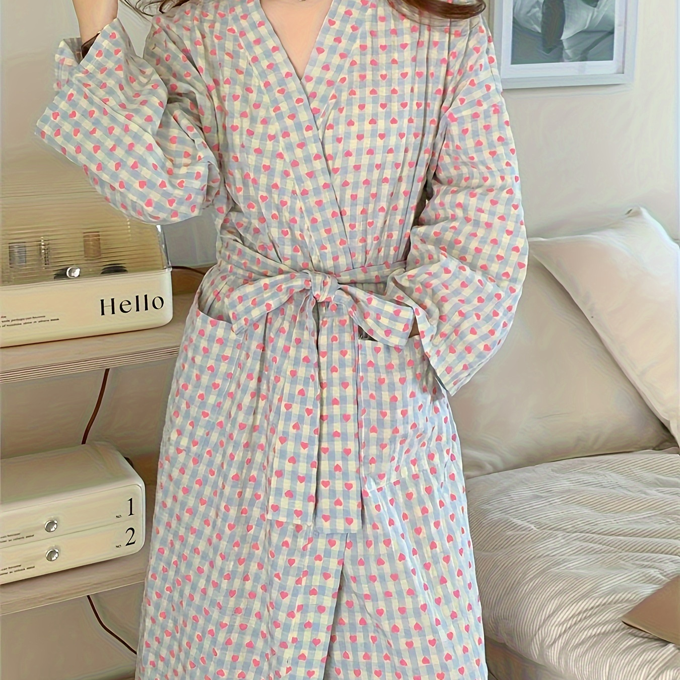 

Casual Heart Print Lounge Robe, Long Sleeve V Neck Belted Robe With Pockets, Women's Loungewear & Dresses