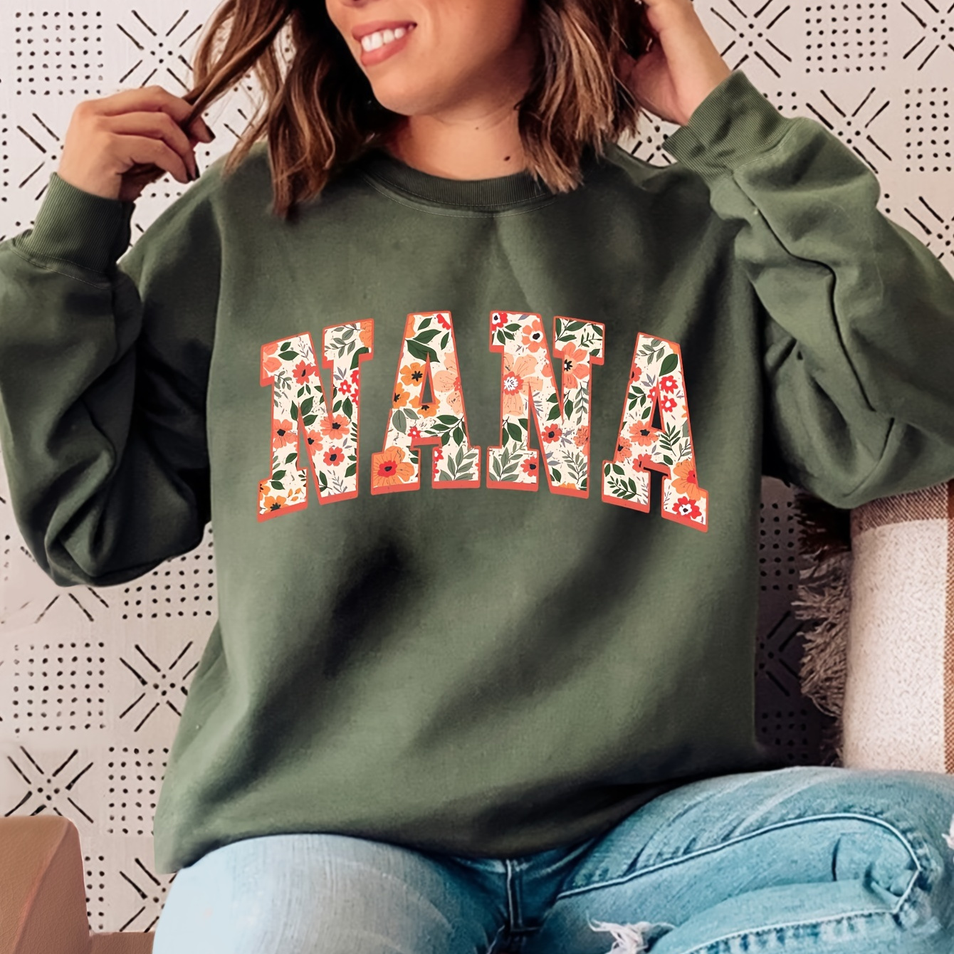 

Women's Floral Print Sweatshirt, Casual Viscose, Regular Length, Crew Neck, Autumn/ Top