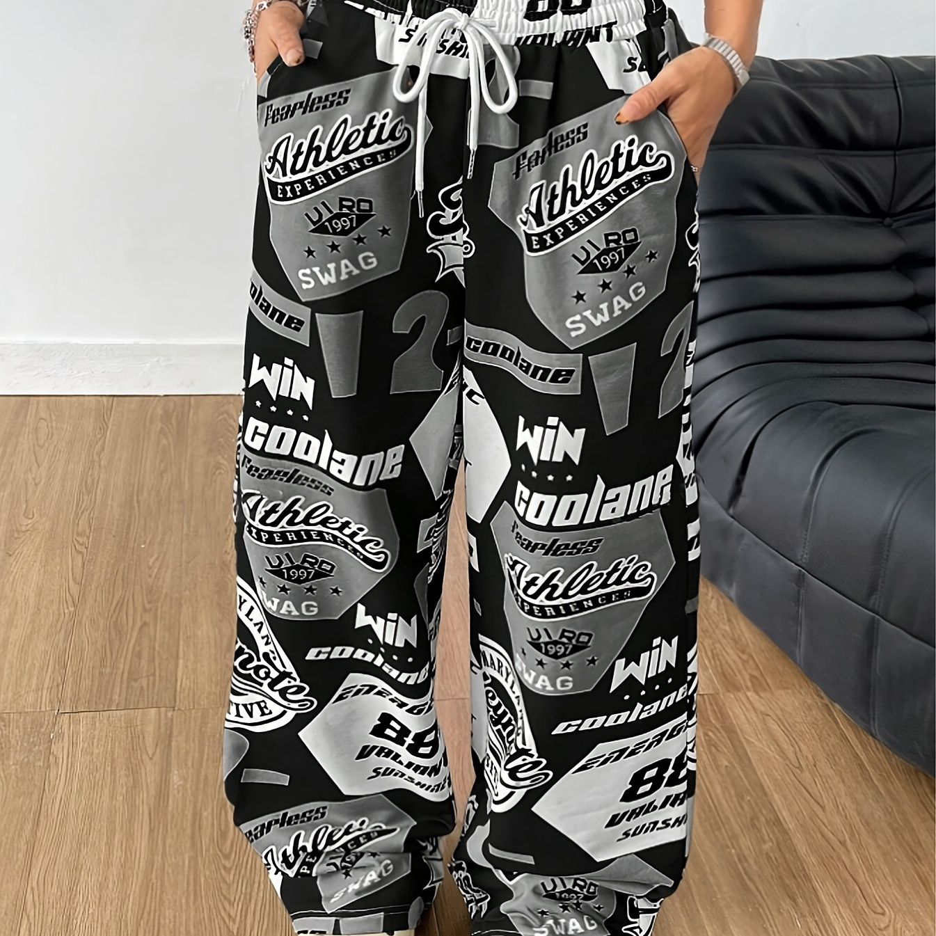 

Women's Y2k Leg Pants, Polyester Pattern, Fit, , Adult Size, / , Sweatpants