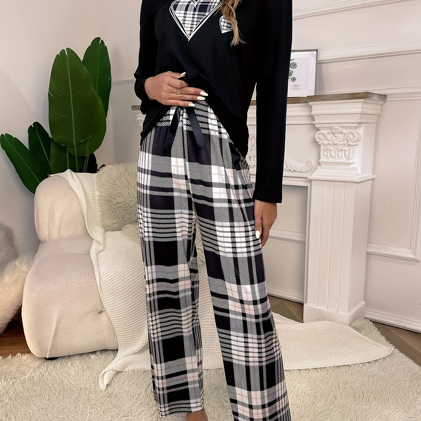 

Elegant Women's Pajama Set - Cozy Long Sleeve & Waist Pants, Soft Polyester , Non-see-through, Comfortable Loungewear With Bow Detail