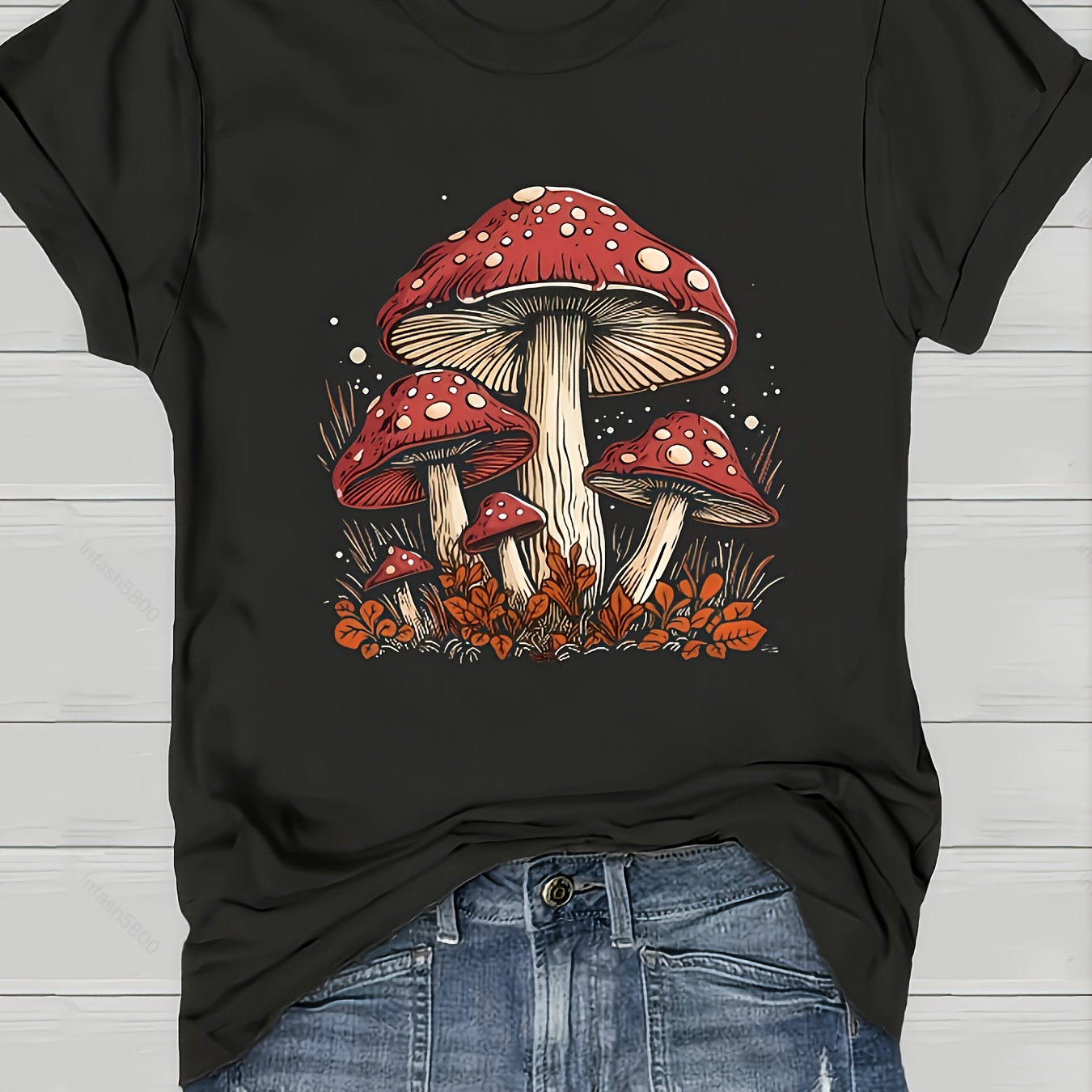 

Women's Chic Mushroom Print Tee - Comfy, Casual Short Sleeve Crew Neck T-shirt For Wear & Stylish Layering