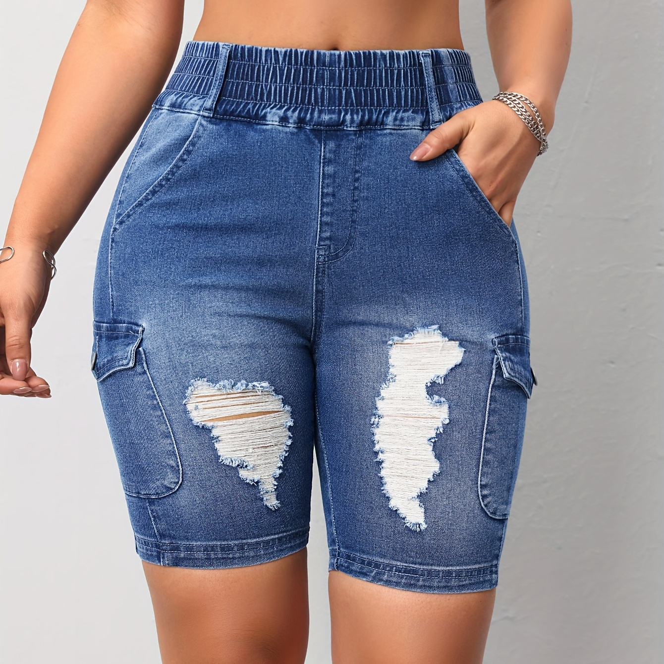 

Women's Casual Elastic Waist Cargo Denim Shorts, Ripped Jean Bermuda With Flap Pockets For Summer Fashion