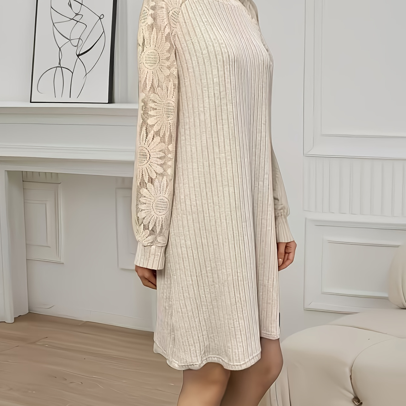 

Robe Mini Élégante pour Femme avec Détails en Dentelle - Manches Longues, Col Rond, Polyester Haute Élasticité - Parfaite pour & , Style Spécial Élégant, Printemps/Automne