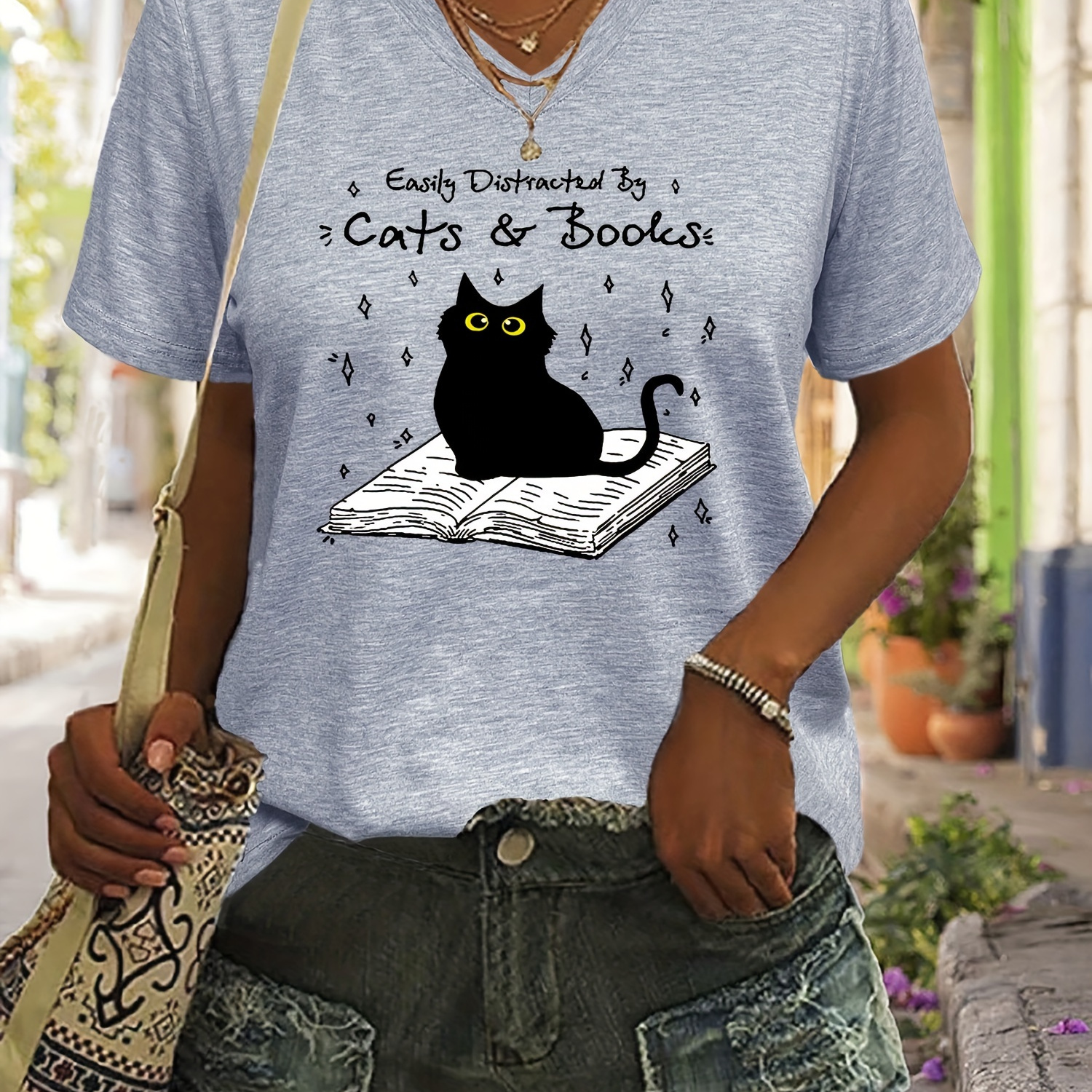 

Cats & Books Print T-shirt, Short Sleeve V Neck Casual Top For Summer & Spring, Women's Clothing