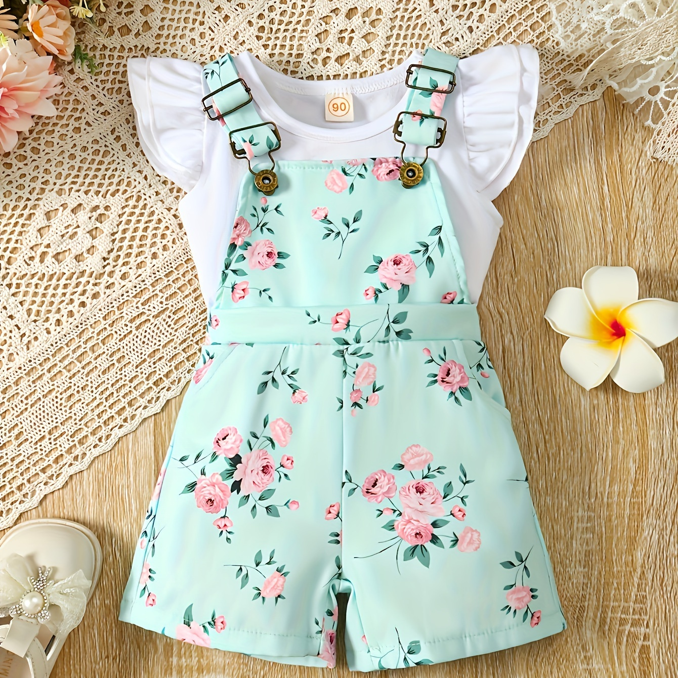 

2psc Baby Girl Strappy Pants Jumpsuit Set With Flying Sleeves, T-shirt With Floral Pockets, Strappy Shorts Set (strappy Pants Measurement Does Not Include Shoulder Straps)