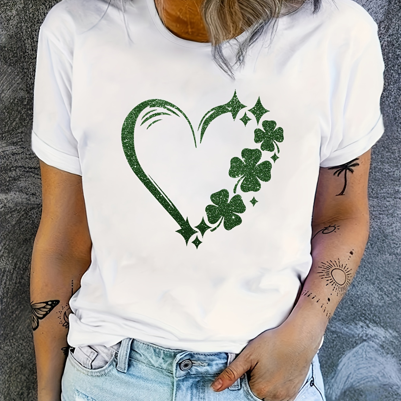 

Heart & Clover Graphic Print T-shirt, Short Sleeve Crew Neck Casual Top For Summer & Spring, Women's Clothing