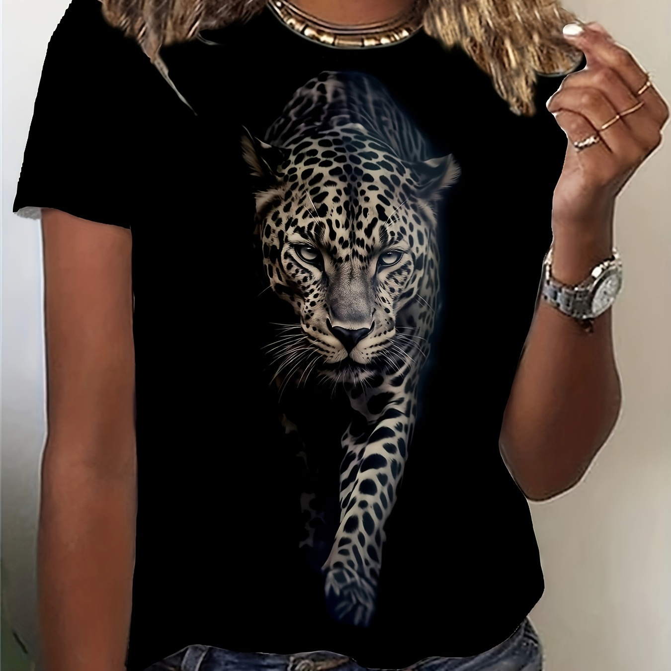 

Animal Print Crew Neck T-shirt, Casual Short Sleeve T-shirt For Spring & Summer, Women's Clothing