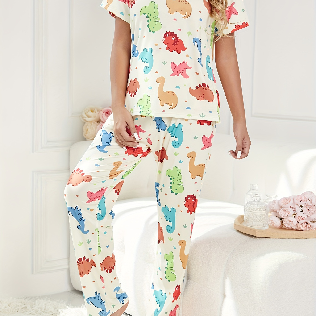 

Women's 2-piece Pajama Set, Short Sleeve Top & Pants, Street Style, Comfortable Home Sleepwear, Cute Dinosaur Print Loungewear Set