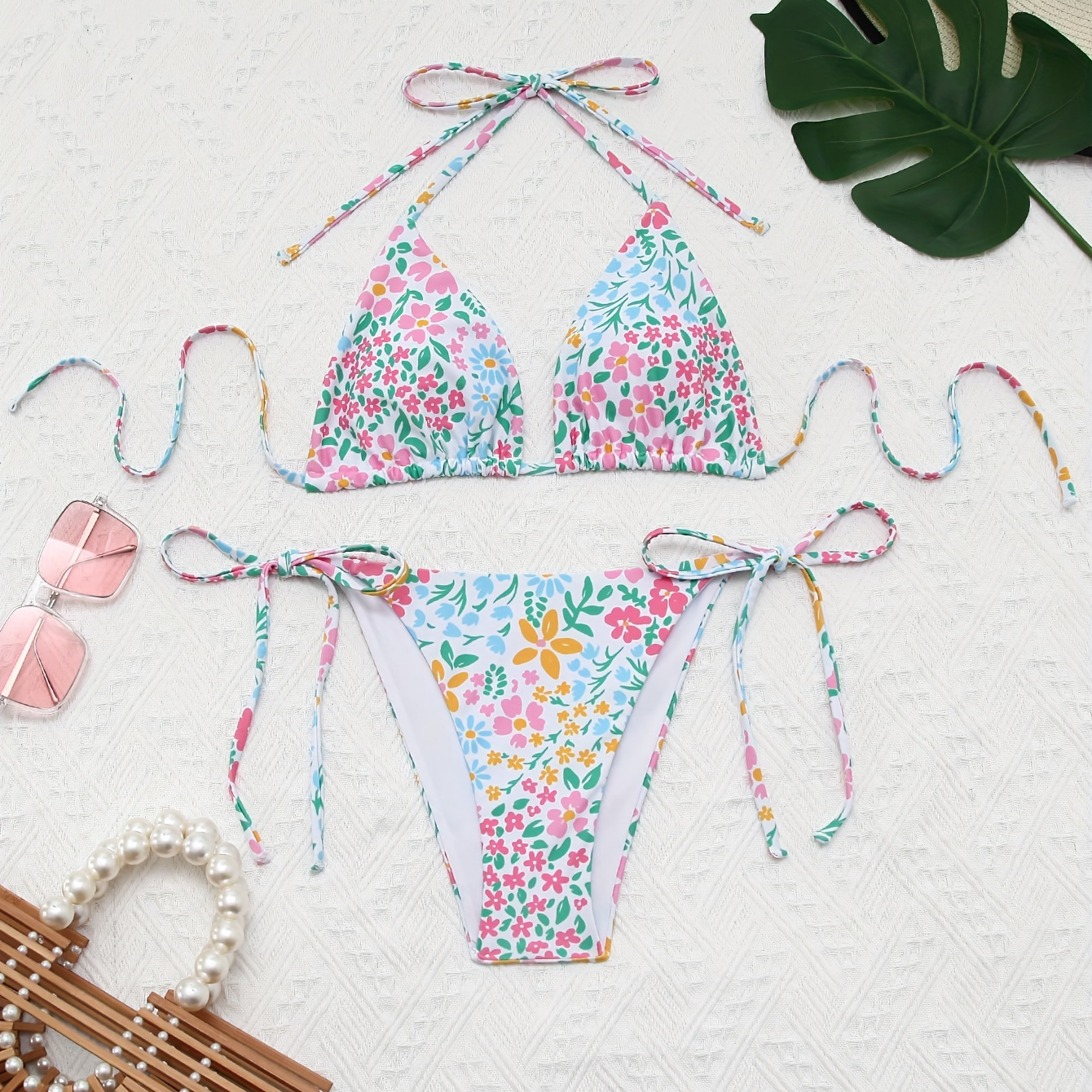 

Chic Floral Print Bikini Set With Tie-side Bottoms & Bow Detail - High Stretch, Machine Washable - Beach Vacations