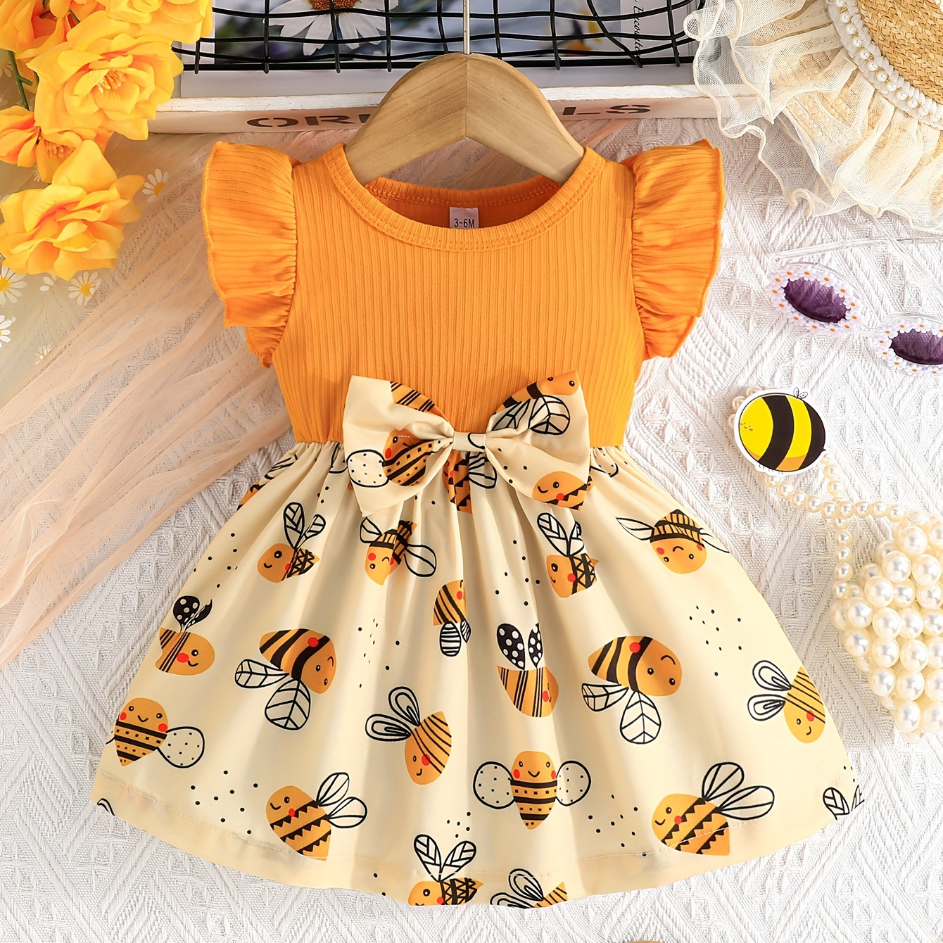 

Baby's Bowknot Decor Cartoon Bee Pattern Casual Cap Sleeve Dress, Infant & Toddler Girl's Clothing For Summer/spring, As Gift