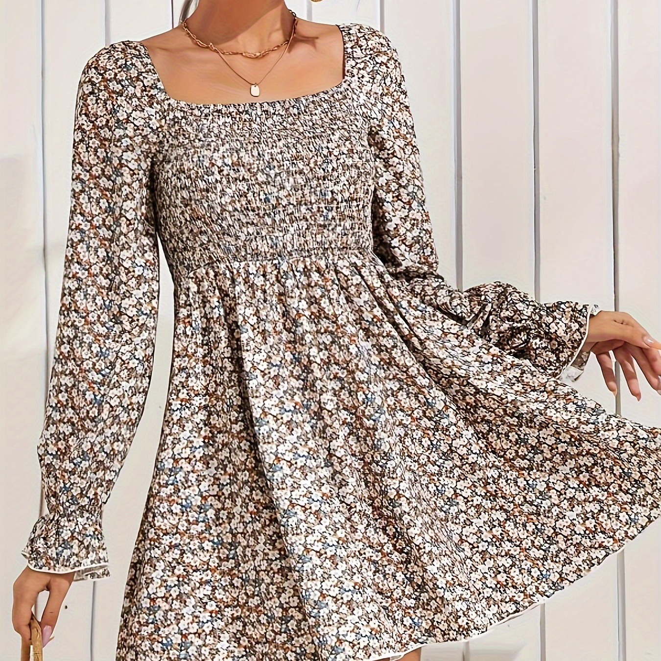 

Robe bohème à imprimé floral pour femme, manches bouffantes froncées, col rond, polyester, printemps/été/automne, style décontracté pour les vacances, taille adulte, tissu tissé.